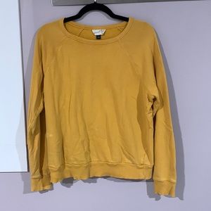 Small Yellow Universal Thread Long sleeved top